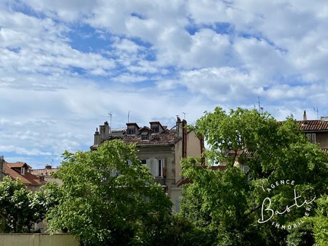 Vente Appartement 3 pièces 59 m2 Marseille 4ème
