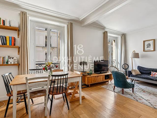 Vente Appartement 3 pièces 59 m2 Paris 18ème