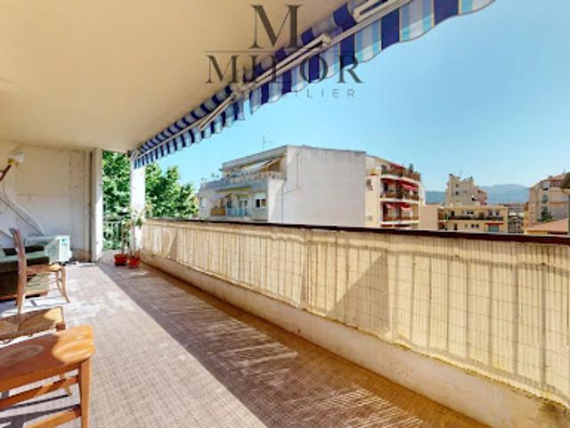 Vente Appartement 3 pièces 63.44 m2 Nice