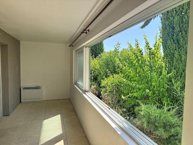 Vente Appartement 3 pièces 63.6 m2 Saint Martin de Crau
