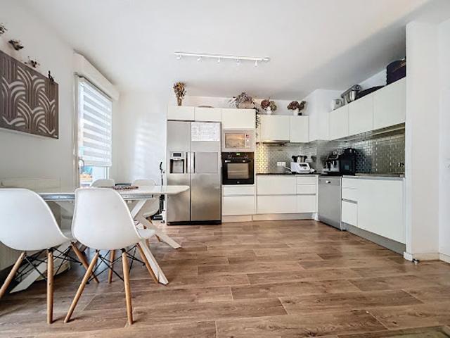 Vente Appartement 3 pièces 63.89 m2 Limeil brevannes
