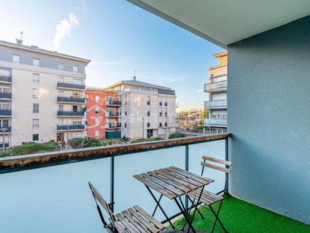 Vente Appartement 3 pièces 63.8 m2 Thiais
