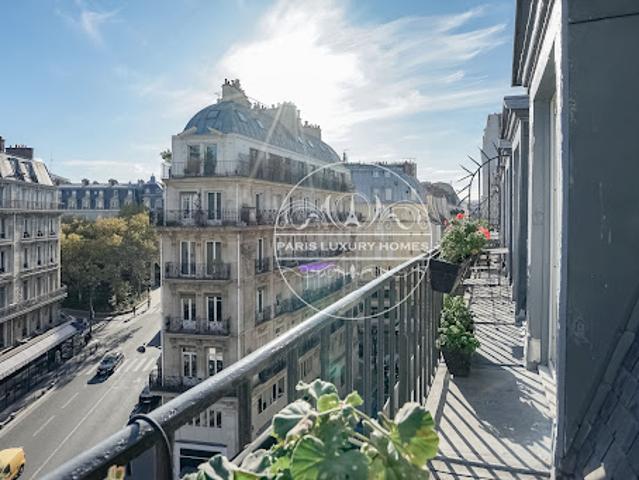 Vente Appartement 3 pièces 63.23 m2 Paris 1er