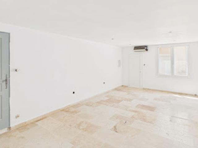 Vente Appartement 2 pièces 63.21 m2 Chateaurenard