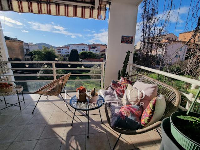Vente Appartement 3 pièces 63 m2 Vallauris