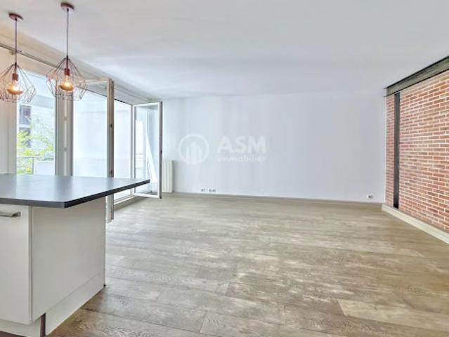 Vente Appartement 3 pièces 63 m2 Courbevoie