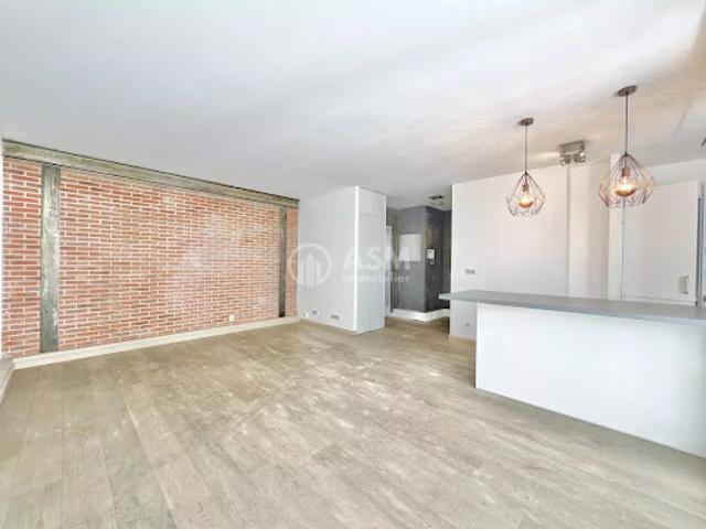 Vente Appartement 3 pièces 63 m2 Courbevoie