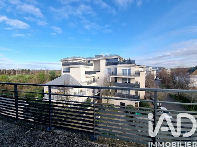 Vente Appartement 3 pièces 63 m2 Elancourt