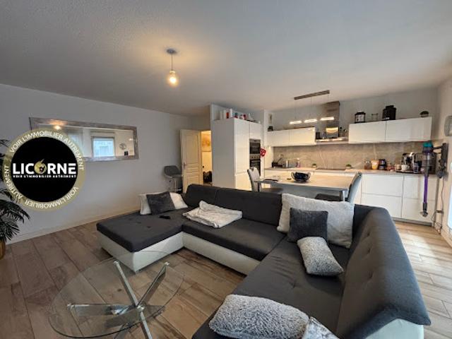 Vente Appartement 3 pièces 63 m2 Marseille 15ème