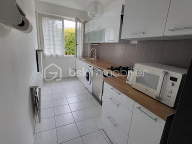 Vente Appartement 3 pièces 63 m2 Rueil Malmaison