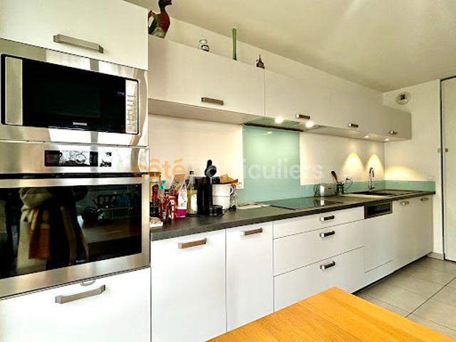 Vente Appartement 3 pièces 60.4 m2 Pessac