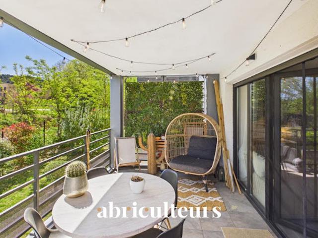 Vente Appartement 3 pièces 60.56 m2 Aix en Provence