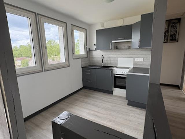 Vente Appartement 3 pièces 60.77 m2 Vierzon