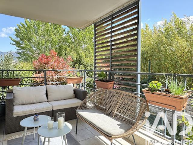 Vente Appartement 3 pièces 60 m2 Trets