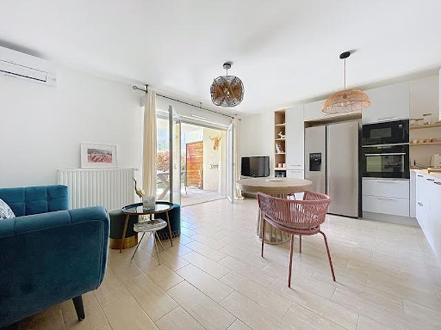 Vente Appartement 3 pièces 60 m2 Le Puy Sainte Réparade