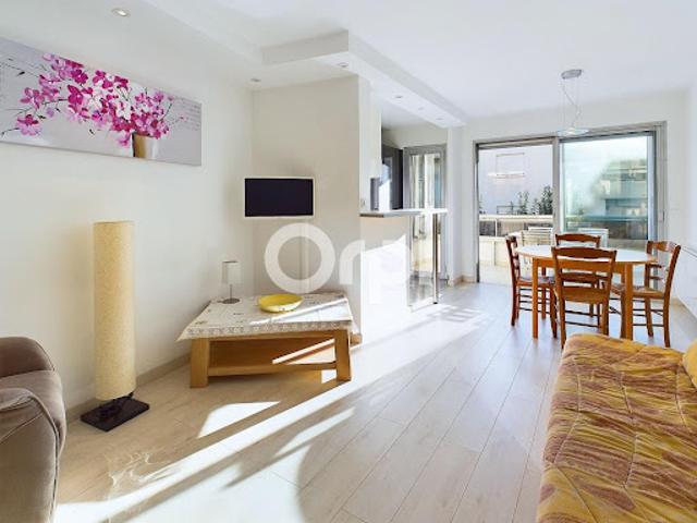 Vente Appartement 3 pièces 60 m2 Mandelieu la Napoule