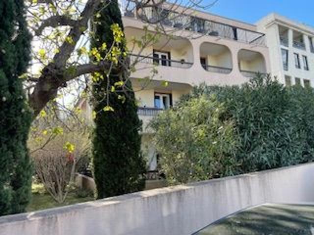 Vente Appartement 3 pièces 60 m2 Nimes