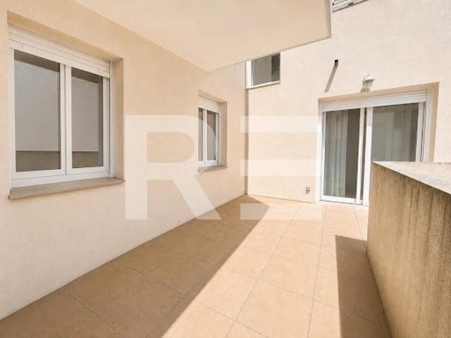 Vente Appartement 3 pièces 61.55 m2 Nimes