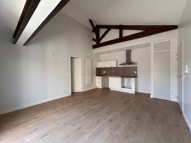 Vente Appartement 3 pièces 61.5 m2 Begles