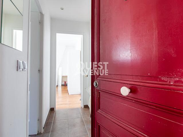 Vente Appartement 3 pièces 61.74 m2 Paris 18ème