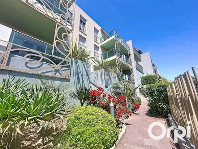 Vente Appartement 3 pièces 61.7 m2 Gattières