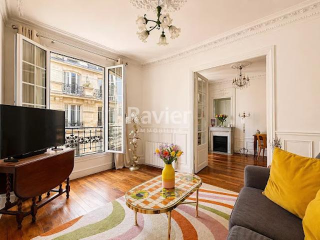 Vente Appartement 3 pièces 61.38 m2 Paris 19ème