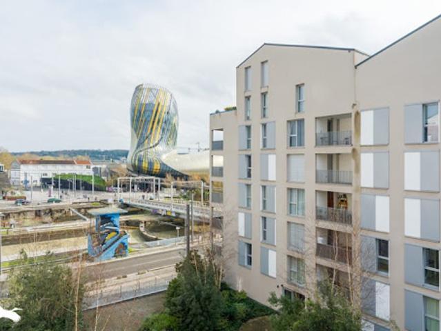 Vente Appartement 3 pièces 61 m2 Bordeaux