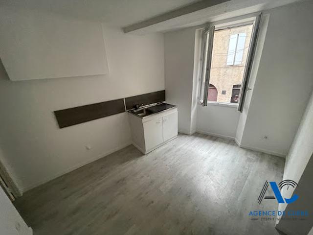 Vente Appartement 3 pièces 61 m2 Cuers