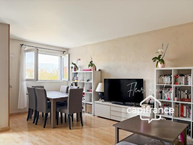 Vente Appartement 3 pièces 61 m2 Elancourt