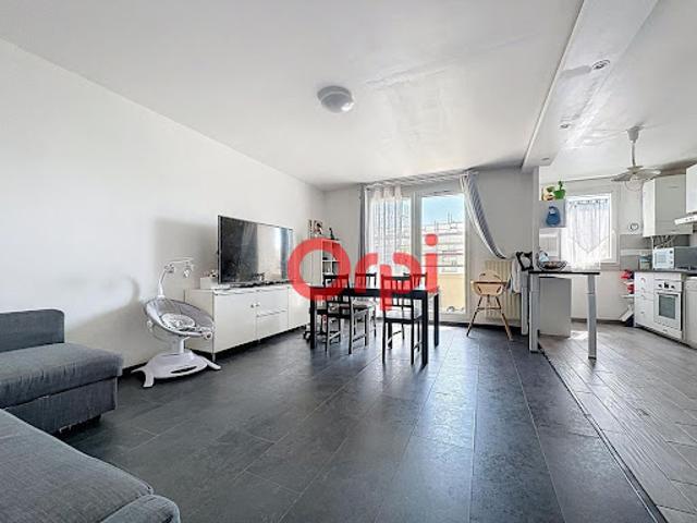 Vente Appartement 3 pièces 61 m2 Évry Courcouronnes