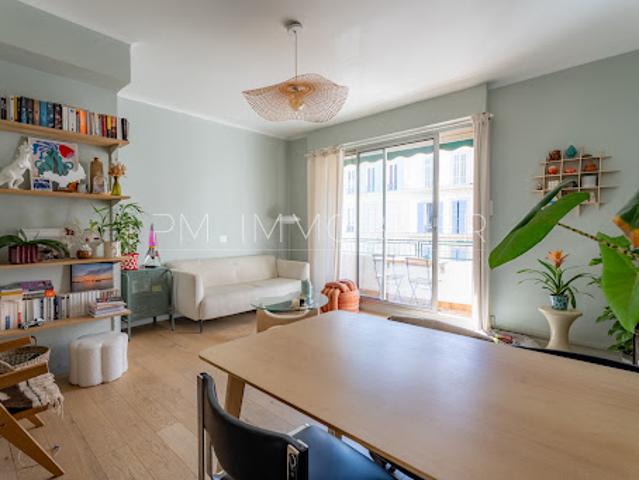 Vente Appartement 3 pièces 61 m2 Marseille 6ème