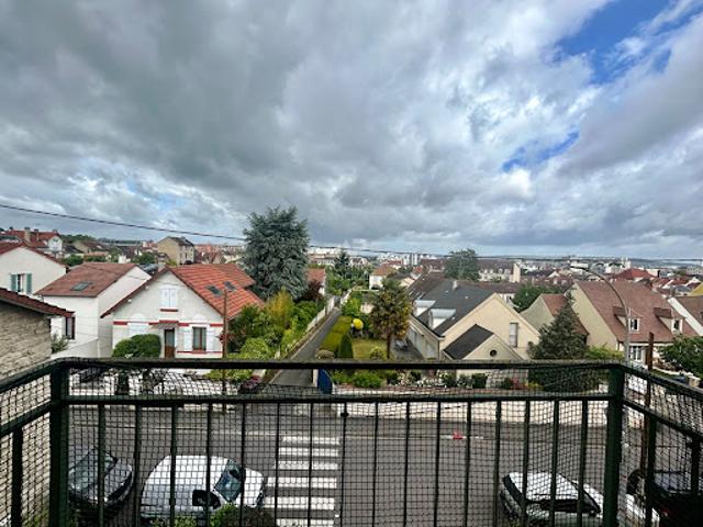 Vente Appartement 3 pièces 61 m2 Poissy