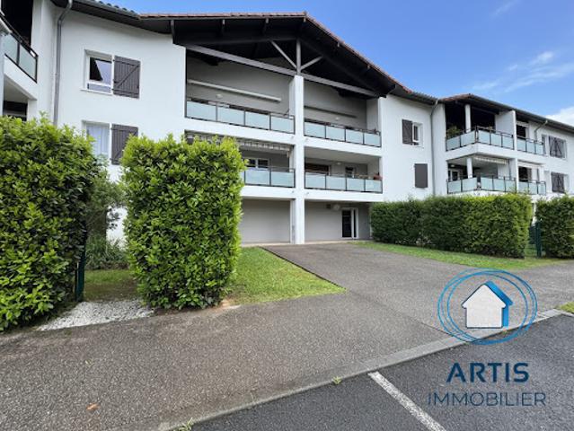 Vente Appartement 3 pièces 61 m2 Saint Pée sur Nivelle