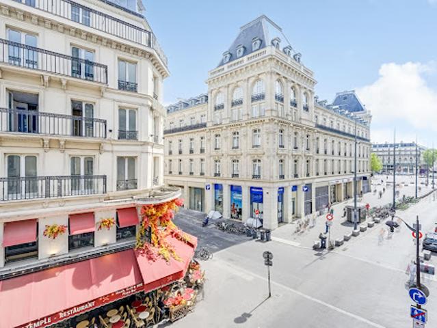 Vente Appartement 3 pièces 62.54 m2 Paris 10ème