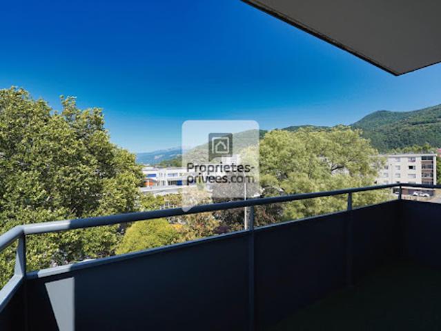 Vente Appartement 3 pièces 62.59 m2 Saint martin d'heres
