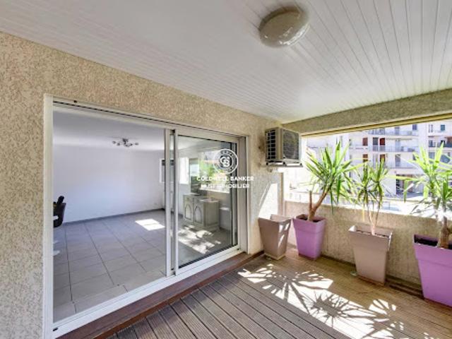 Vente Appartement 3 pièces 62.63 m2 Canet plage