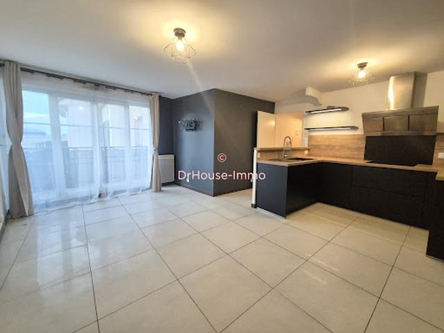 Vente Appartement 3 pièces 62.72 m2 Mantes la Jolie