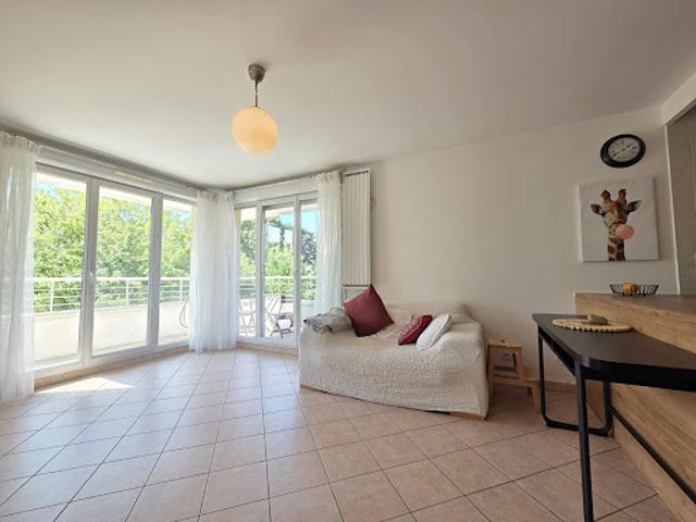 Vente Appartement 3 pièces 62.03 m2 Massy