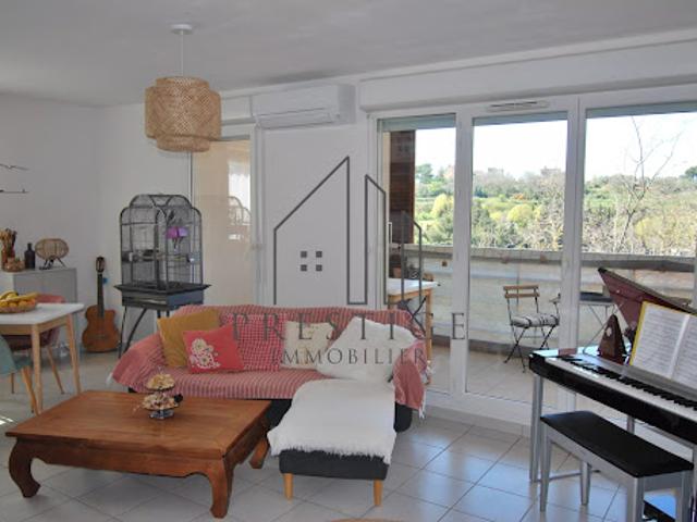 Vente Appartement 3 pièces 62.35 m2 Marseille 12ème