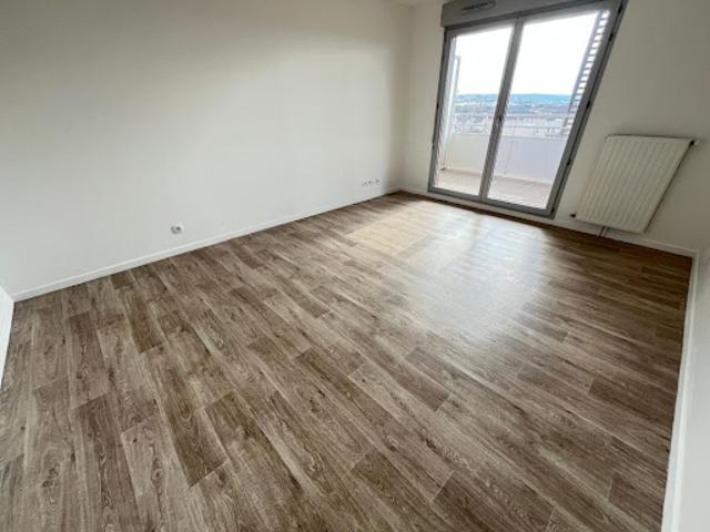 Vente Appartement 3 pièces 62 m2 Cergy