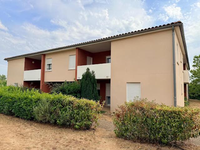 Vente Appartement 3 pièces 62 m2 Saint Jean d'Angély
