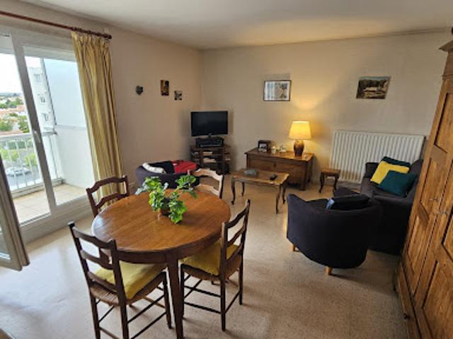 Vente Appartement 3 pièces 67.45 m2 Royan