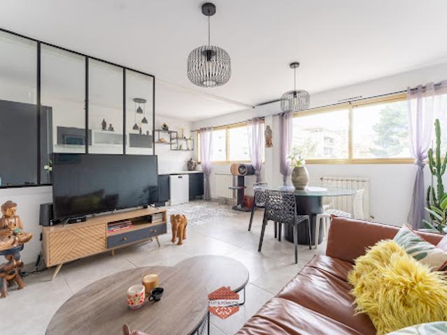 Vente Appartement 3 pièces 67.85 m2 Marseille 9ème