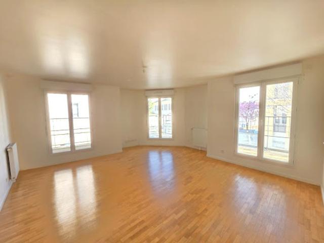 Vente Appartement 3 pièces 67.3 m2 Houilles