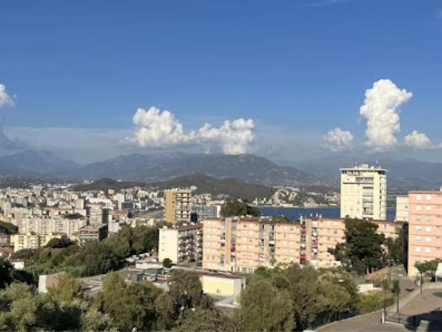 Vente Appartement 3 pièces 67 m2 Ajaccio