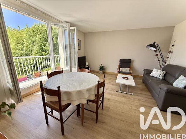 Vente Appartement 3 pièces 67 m2 Montigny le Bretonneux