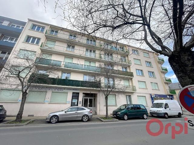 Vente Appartement 3 pièces 67 m2 Montluçon