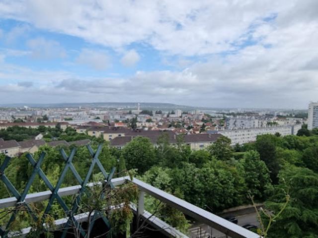 Vente Appartement 3 pièces 67 m2 Poissy