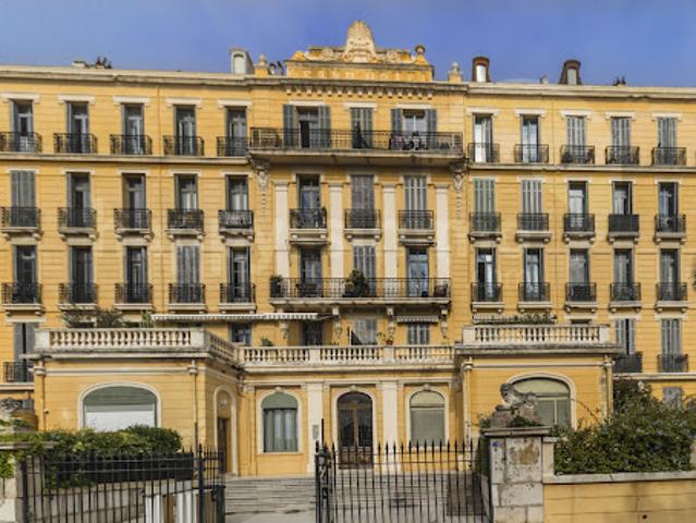 Vente Appartement 3 pièces 66.55 m2 Hyeres