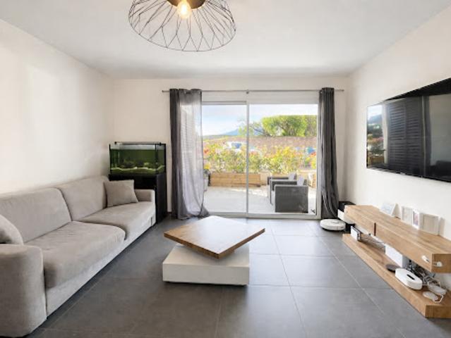 Vente Appartement 3 pièces 64.65 m2 Porto Vecchio
